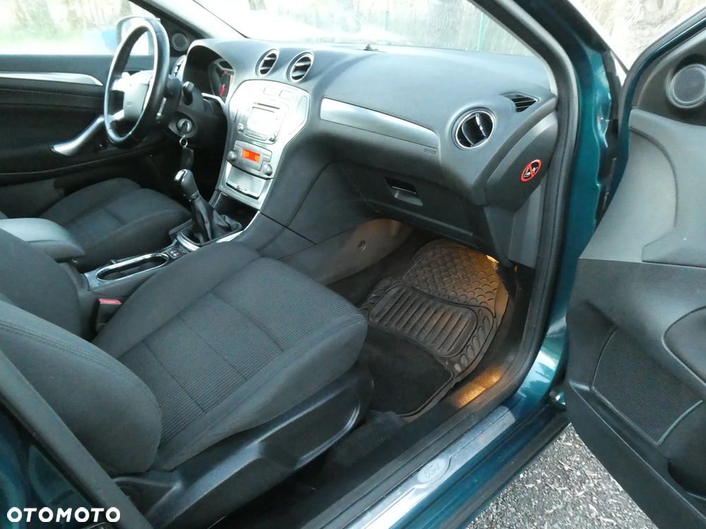 Ford Mondeo 2.0 Viva Titanium - 11