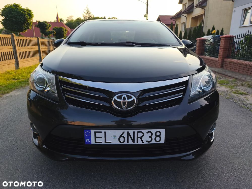Toyota Avensis 1.8 Business Edition - 1