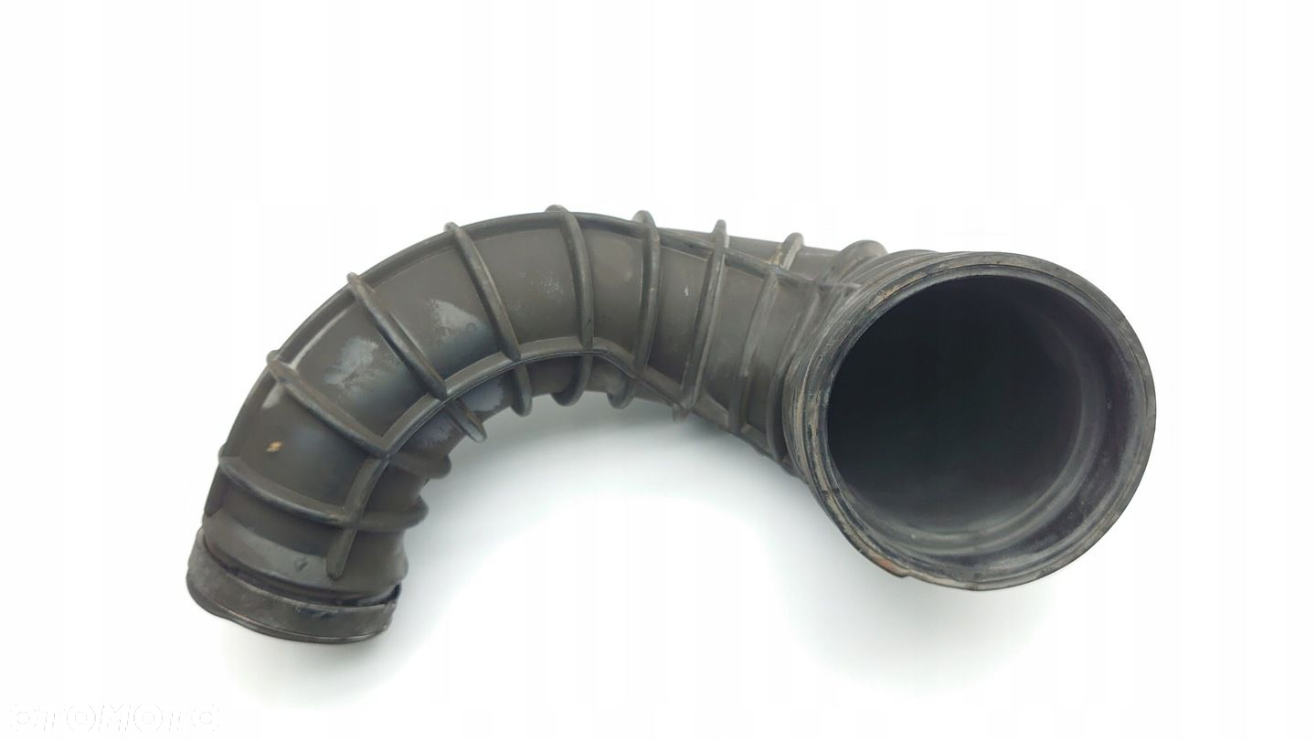 PRZEWÓD RURA SSACA FILTR TURBO VOLVO S60, V70, XC70, XC90 2.4 D5 08634143 - 2