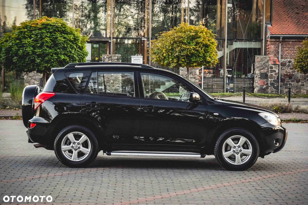 Toyota RAV4 2.0 VVT-i Sol - 18