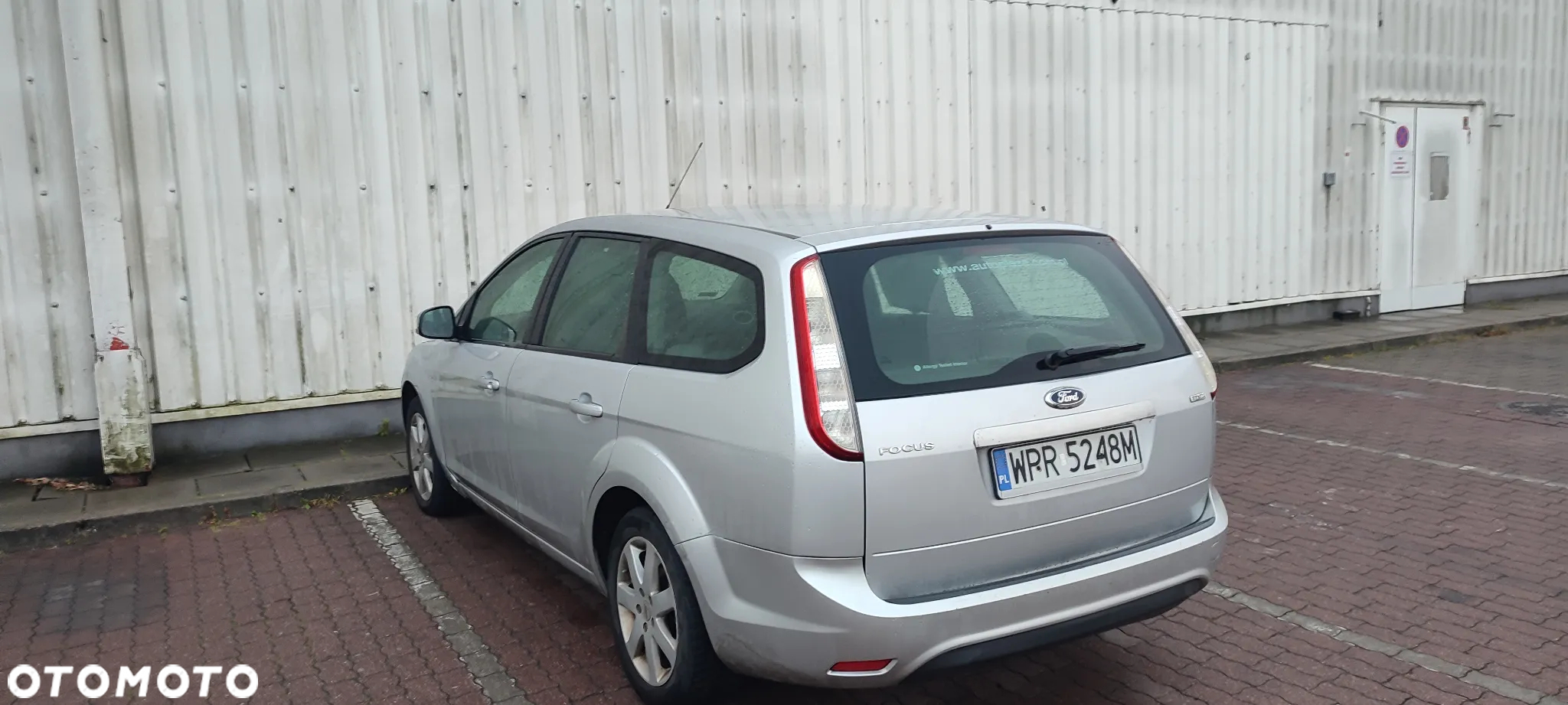 Ford Focus 1.6 TDCi Ambiente - 2