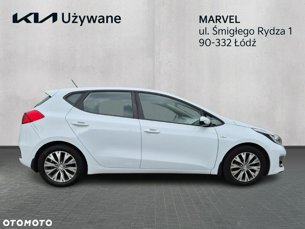 Kia Ceed - 6