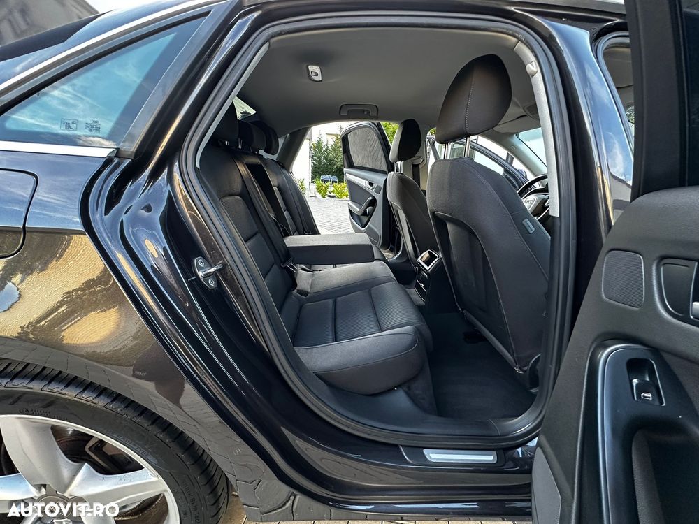 Audi A4 Limuzina 2.0 TDI DPF S line Sportpaket - 9