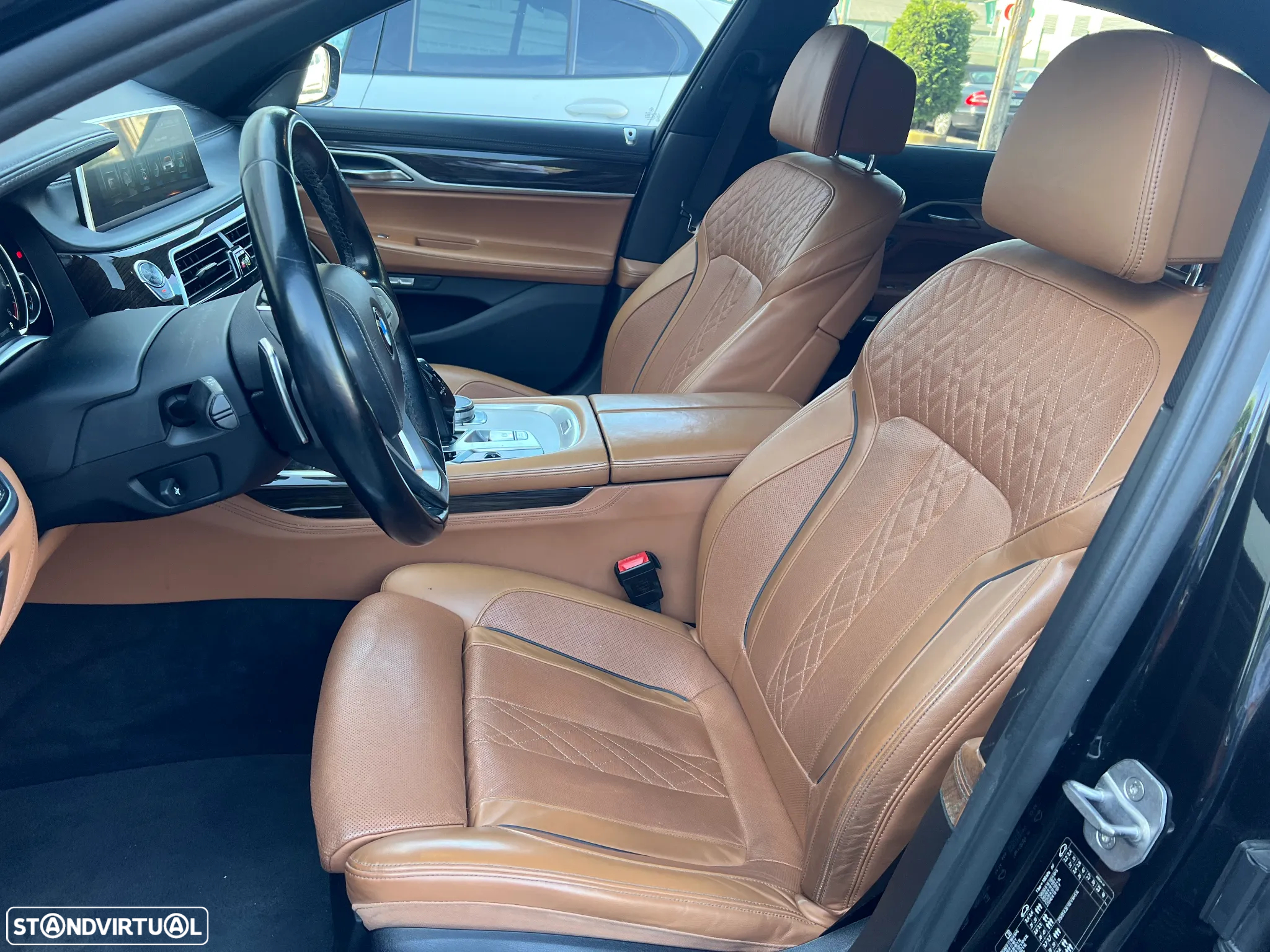 BMW 740 Ld xDrive - 11