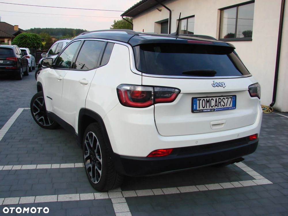 Jeep Compass - 12