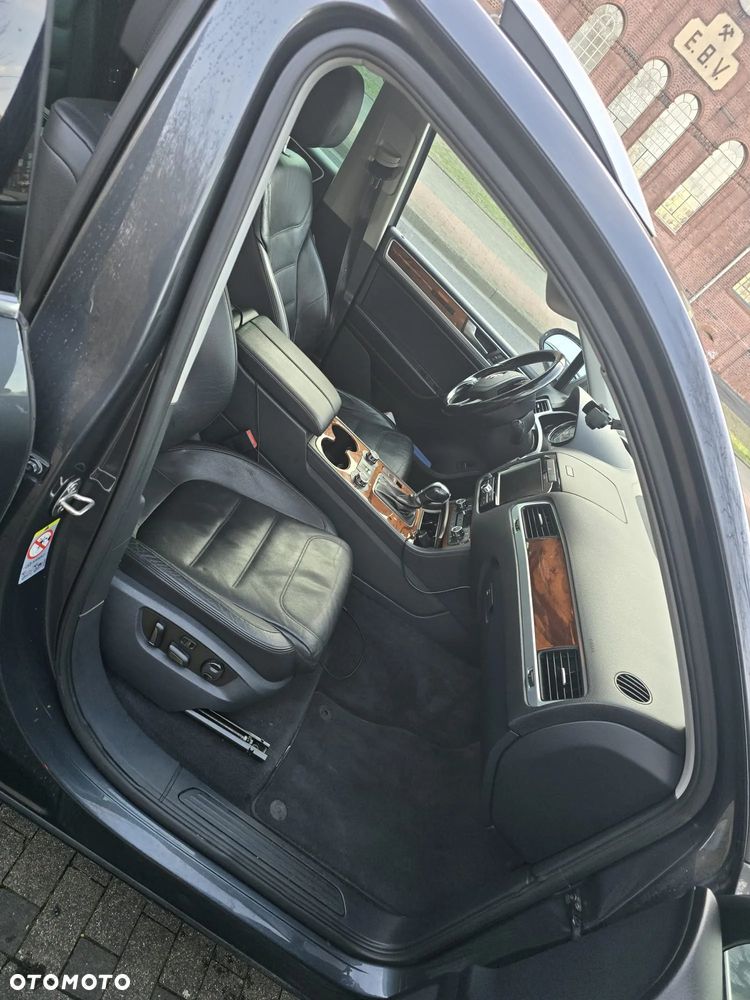 Volkswagen Touareg 3.0 V6 TDI DPF Tiptr - 14