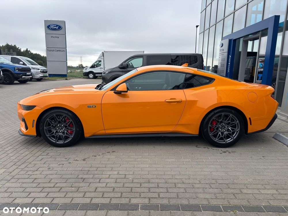 Ford Mustang - 11