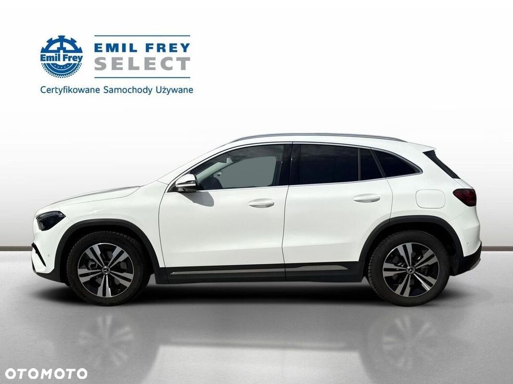 Mercedes-Benz GLA - 3