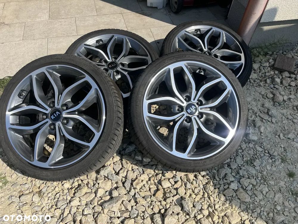 Kia Ceed 1.6 T-GDI GT - 31