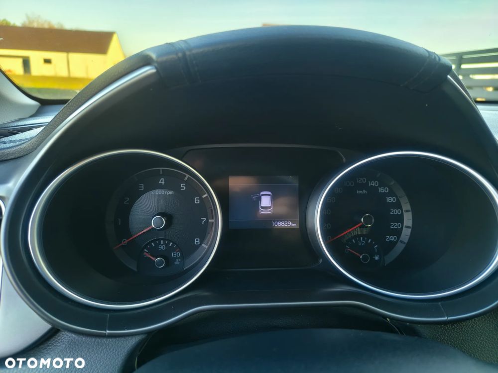 Kia Ceed 1.4 T-GDI L DCT - 17