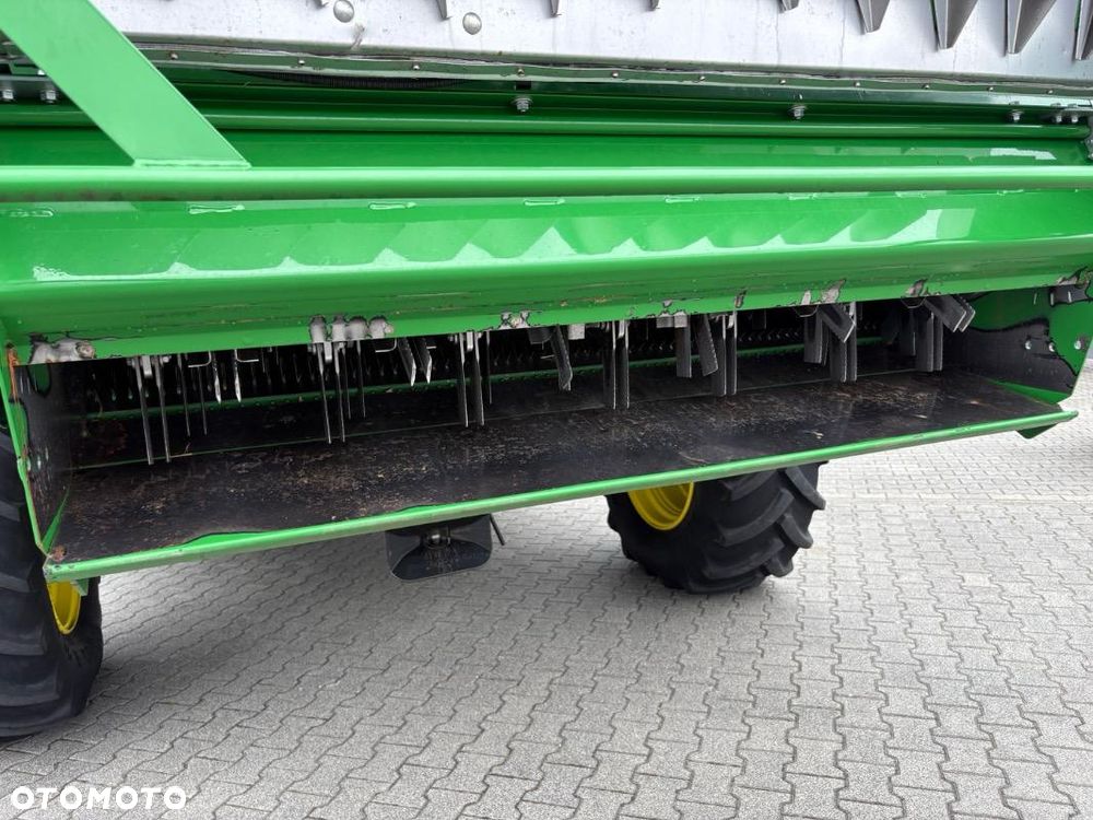John Deere T670 - 5