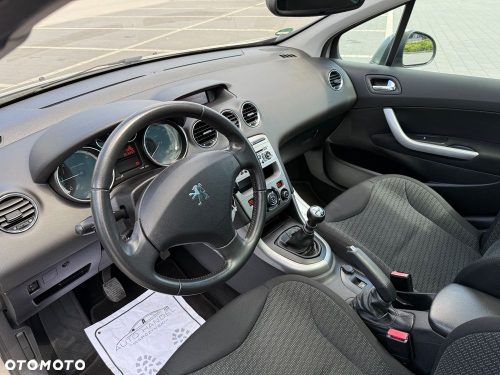 Peugeot 308 HDi FAP 110 (Blue Lion) Premium - 9