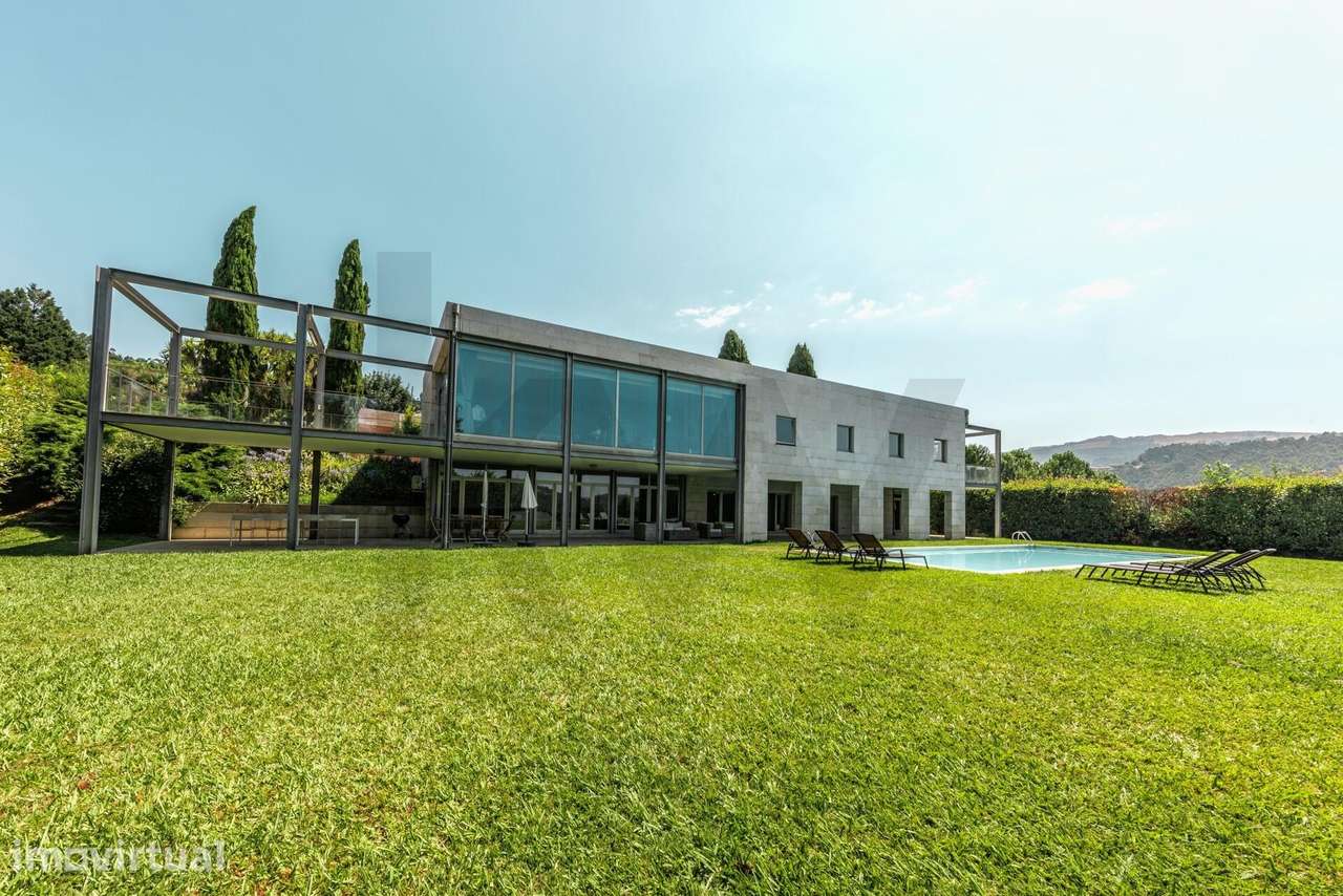 Moradia T5 com Piscina, Jardim, Vista Rio - Grande imagem: 3/60