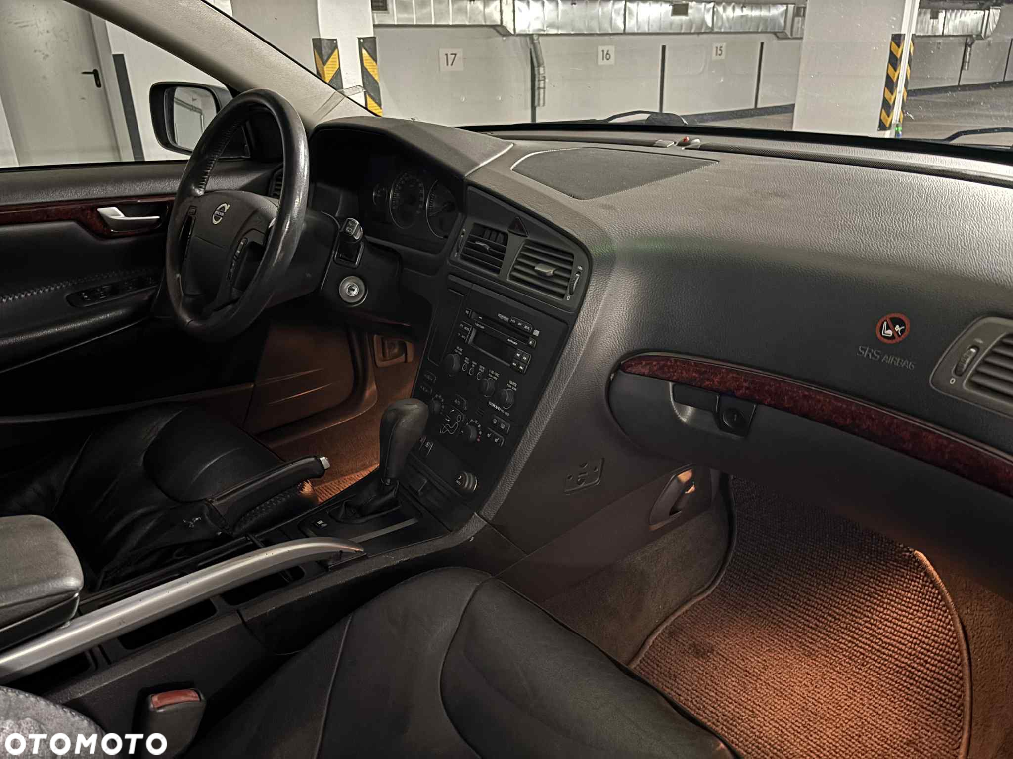 Volvo XC 70 - 6