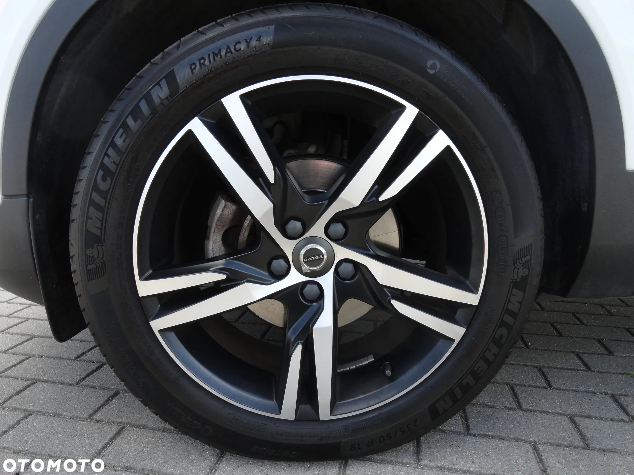 Volvo XC 40 D3 SCR Momentum Core - 22