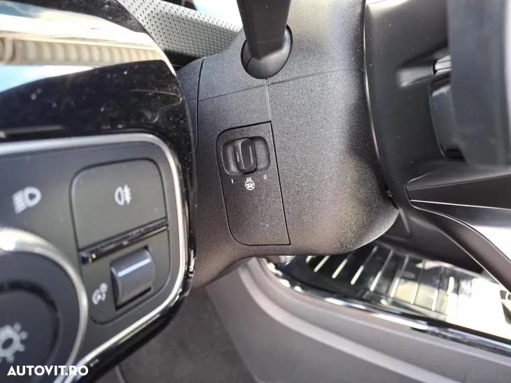 Mercedes-Benz CLA 180 7G-DCT AMG Line - 21