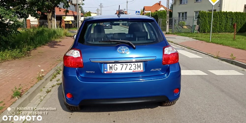 Toyota Auris 1.8 Premium - 30