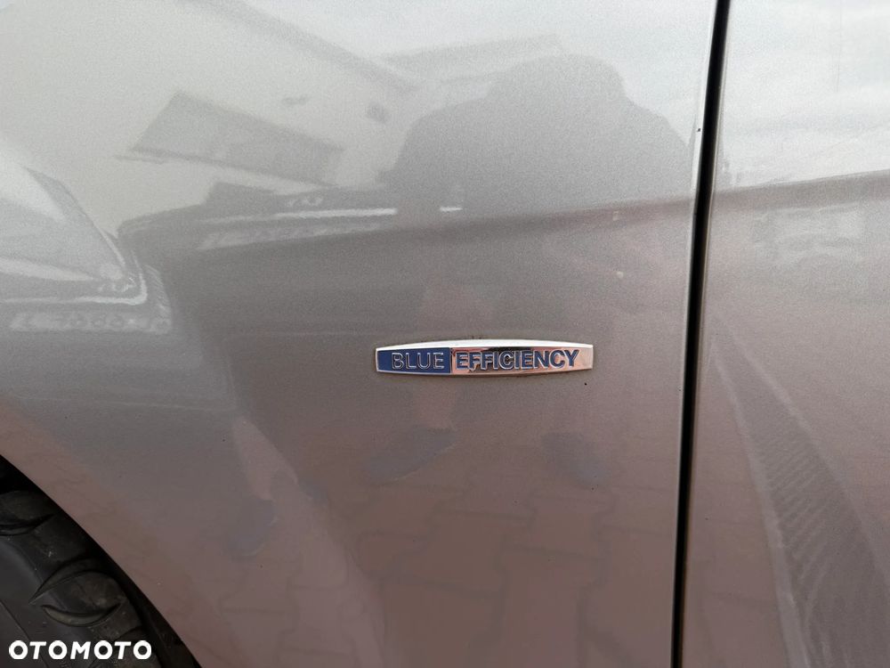 Mercedes-Benz Klasa C 220 CDI DPF BlueEFFICIENCY SPORT EDITION - 36
