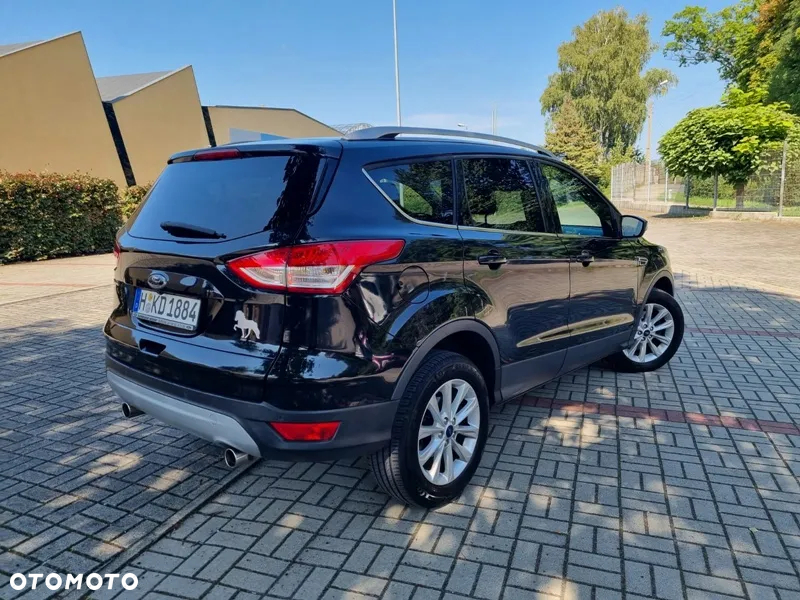Ford Kuga 2.0 TDCi 2x4 Titanium - 9