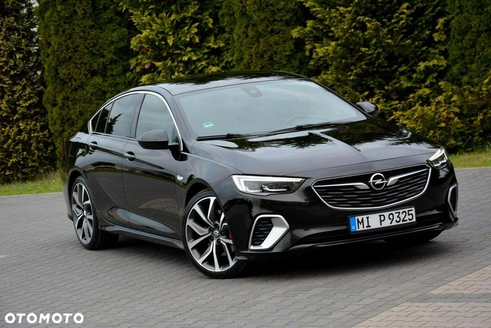 Opel Insignia 2.0 BiTurbo D 4x4 Automatik GSI - 9