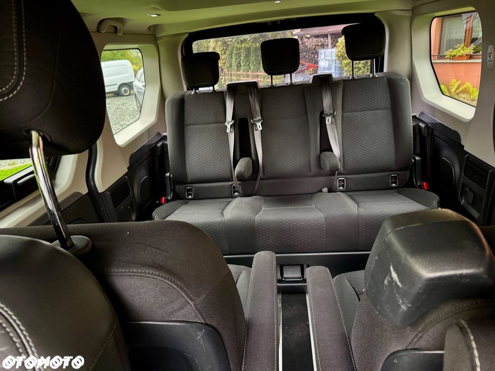 Opel Vivaro - 18
