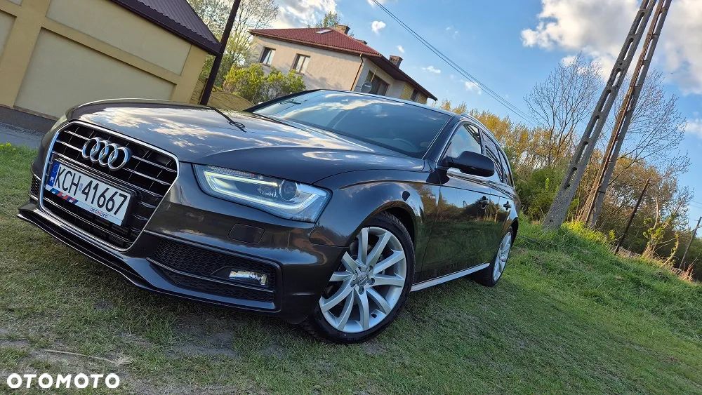 Audi A4 Avant 2.0 TDI DPF clean diesel S line Sportpaket - 22