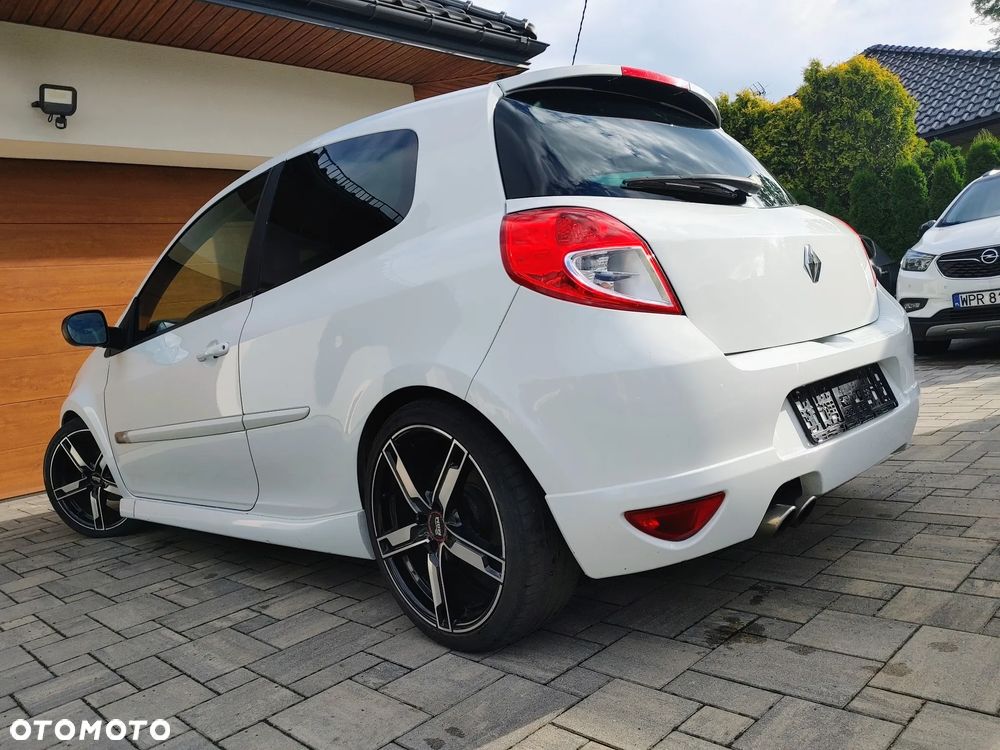 Renault Clio 1.6 16V GT - 20