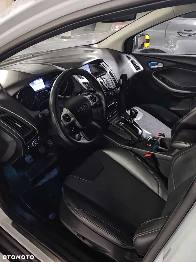 Ford Focus 2.0 TDCi Titanium - 22