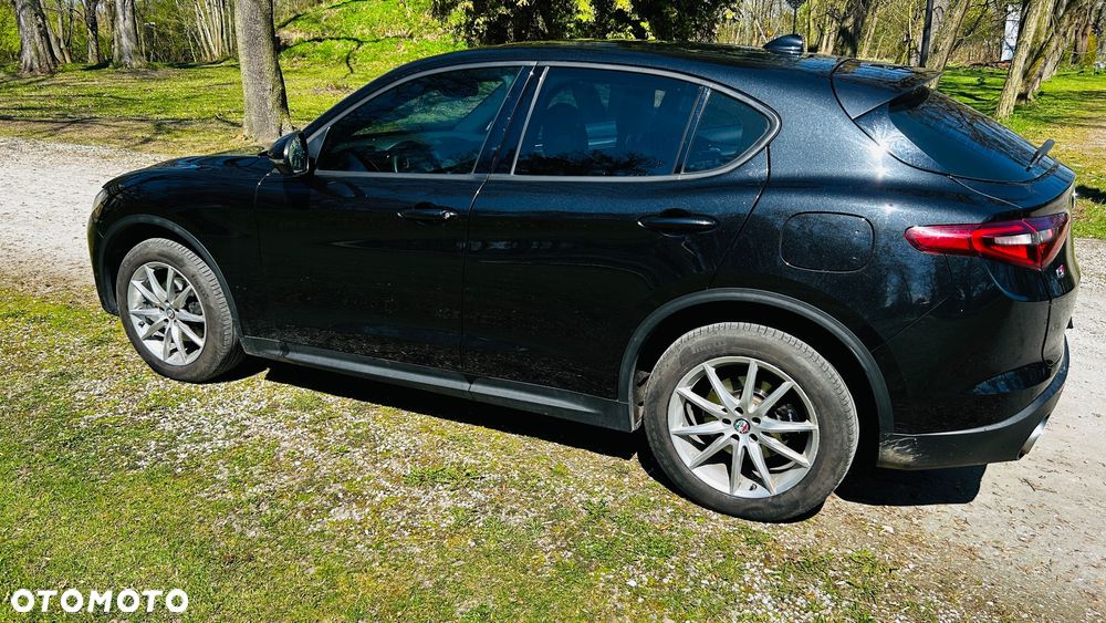 Alfa Romeo Stelvio 2.0 Turbo Executive Q4 - 5