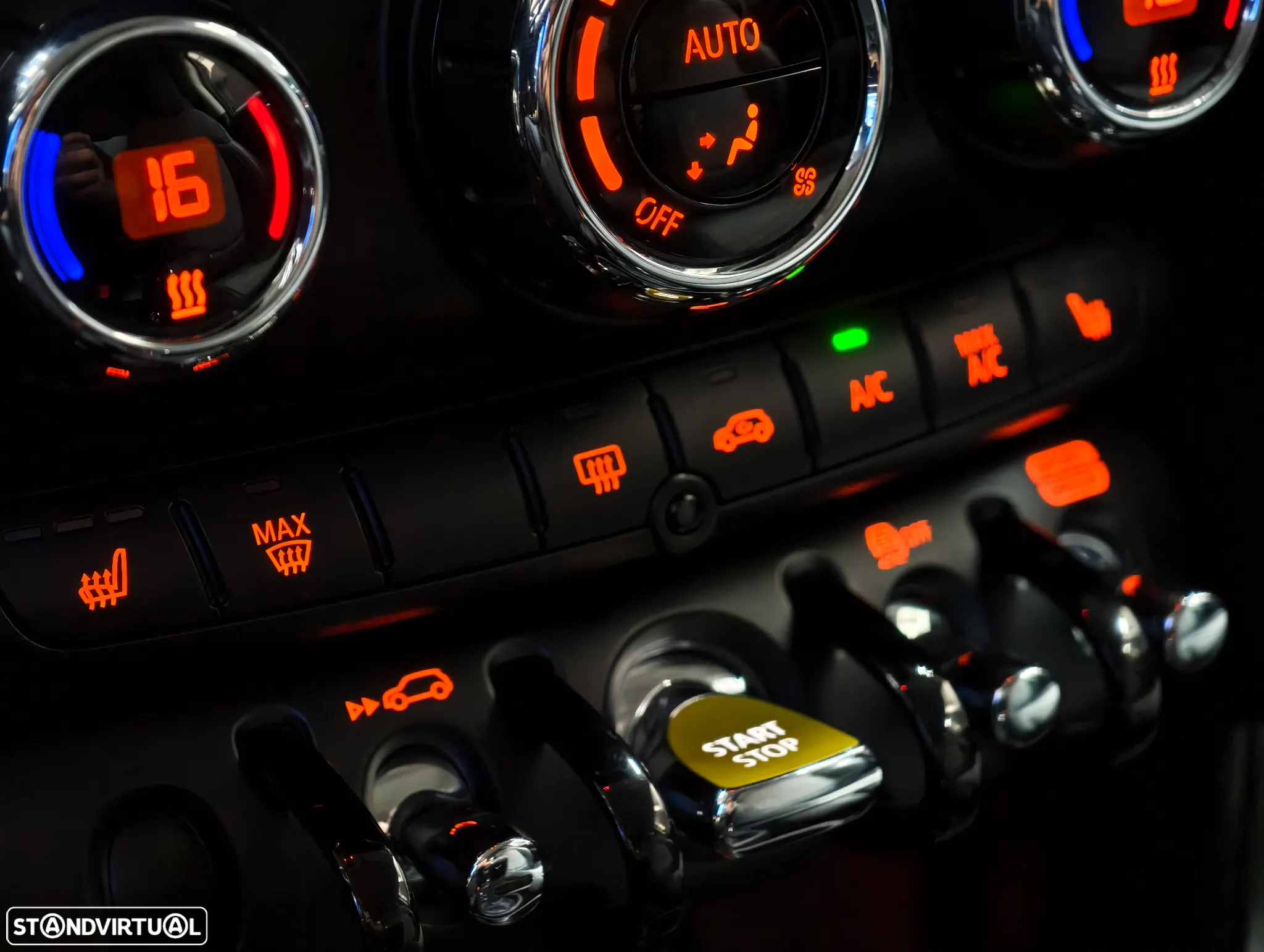 MINI 3 Portas Cooper SE - 51