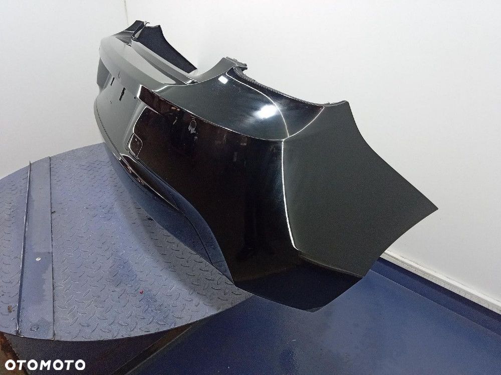 BMW 1 F20 ZDERZAK TYŁ 668  SCHWARZ  II - 2
