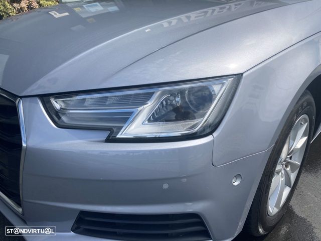 Audi A4 Avant 2.0 TDI Advance - 13