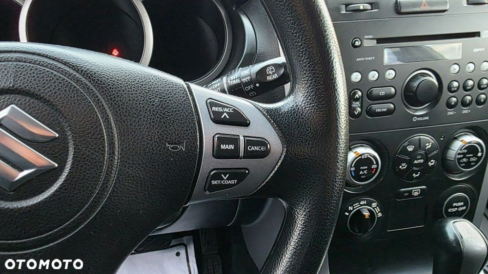 Suzuki Grand Vitara - 28