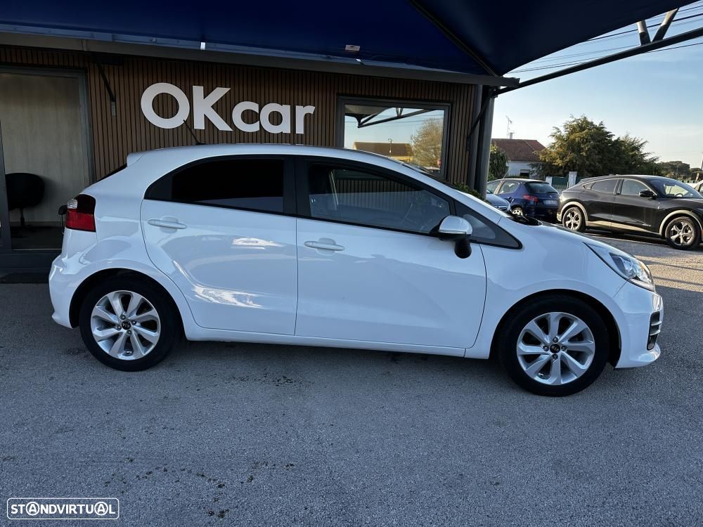 Kia Rio 1.1 CRDi EX - 9