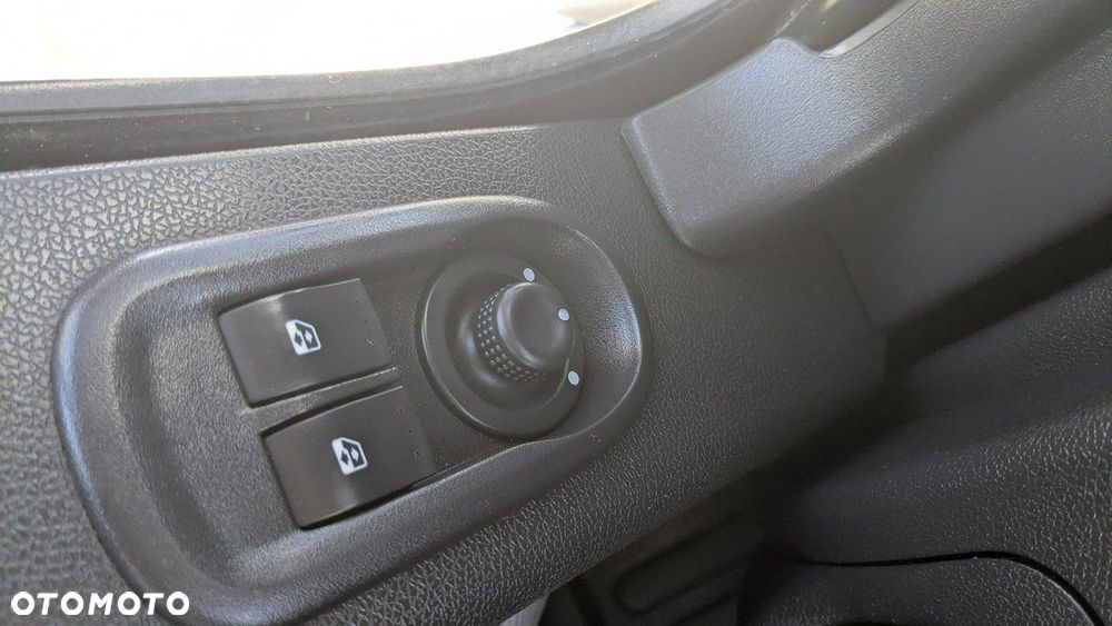 Renault Master - 29