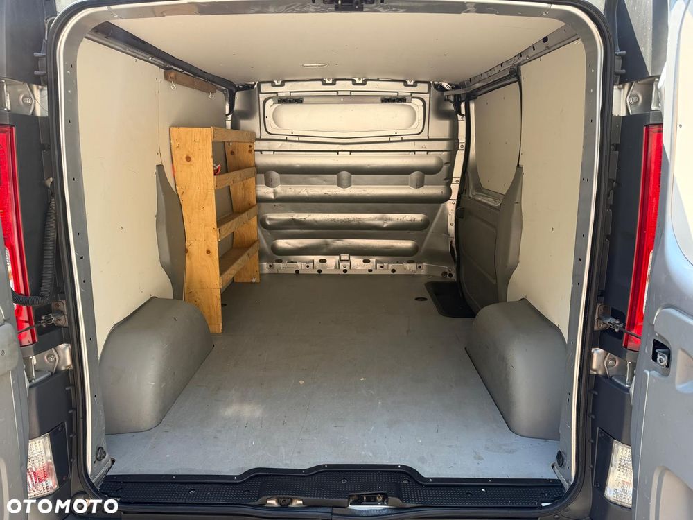 Opel Vivaro L1H1 2.9t - 9