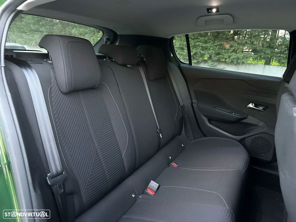 Peugeot 308 1.2 PureTech Active J17 - 15