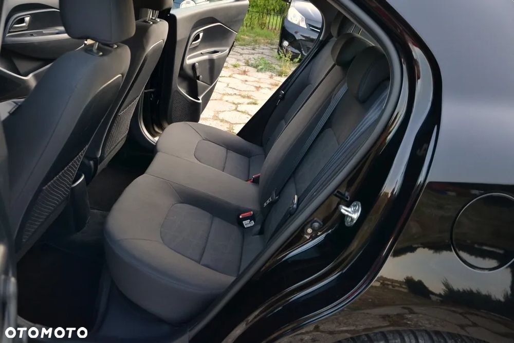 Kia Rio 1.4 Dream-Team Edition - 18