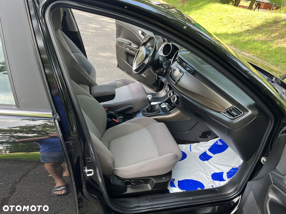 Alfa Romeo Giulietta 1.4 TB 16V Business - 15