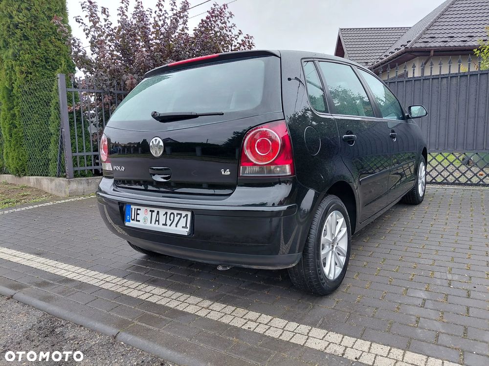 Volkswagen Polo 1.4 Comfortline - 16