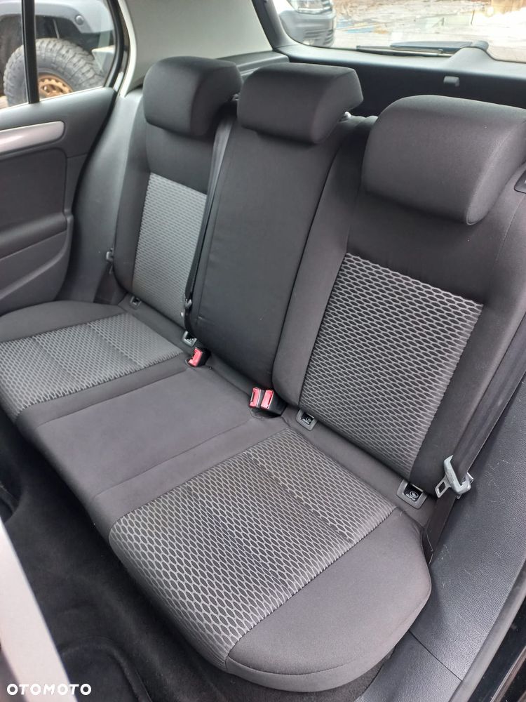 Volkswagen Golf 2.0 TDI Comfortline - 11