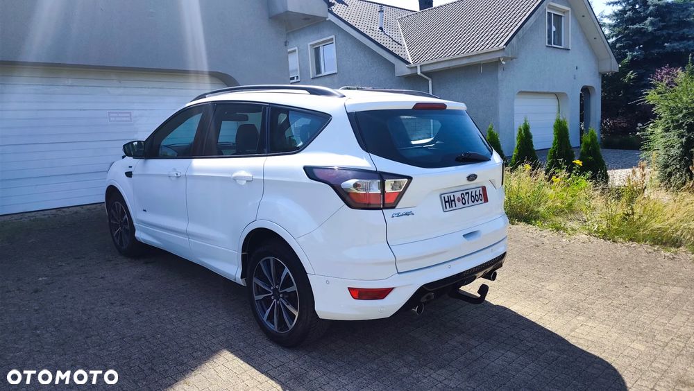 Ford Kuga 2.0 TDCi 4WD Titanium - 17
