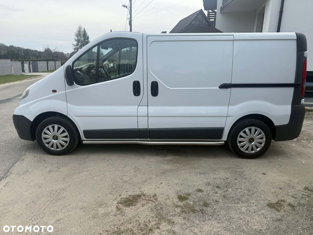 Opel Vivaro - 12