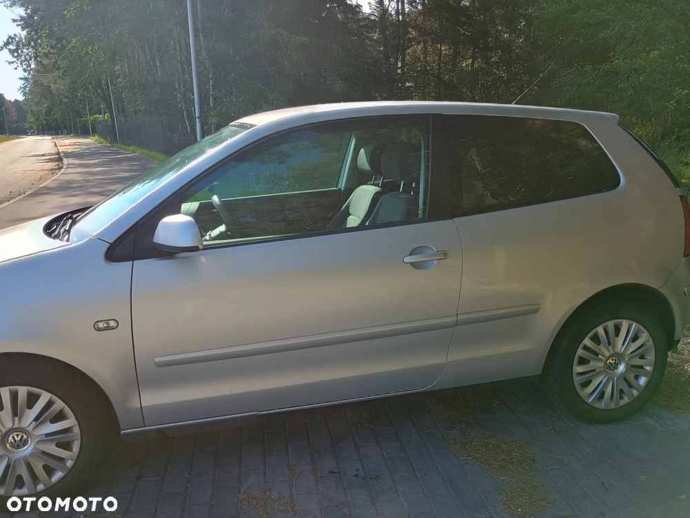 Volkswagen Polo 1.9 SDI Trendline - 4