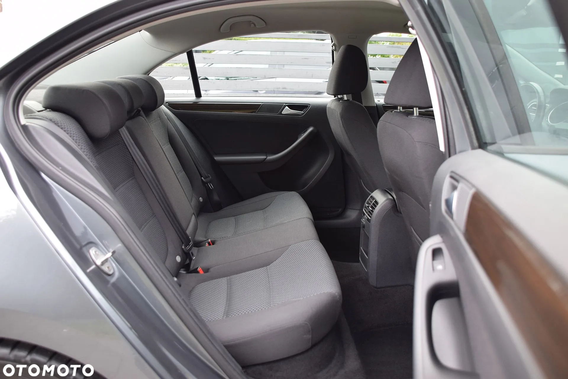 Volkswagen Jetta 1.4 TSI BMT Comfortline - 26
