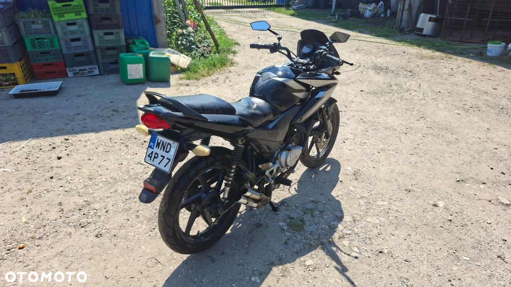Honda CBF - 4