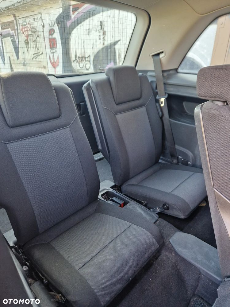 Opel Zafira - 17