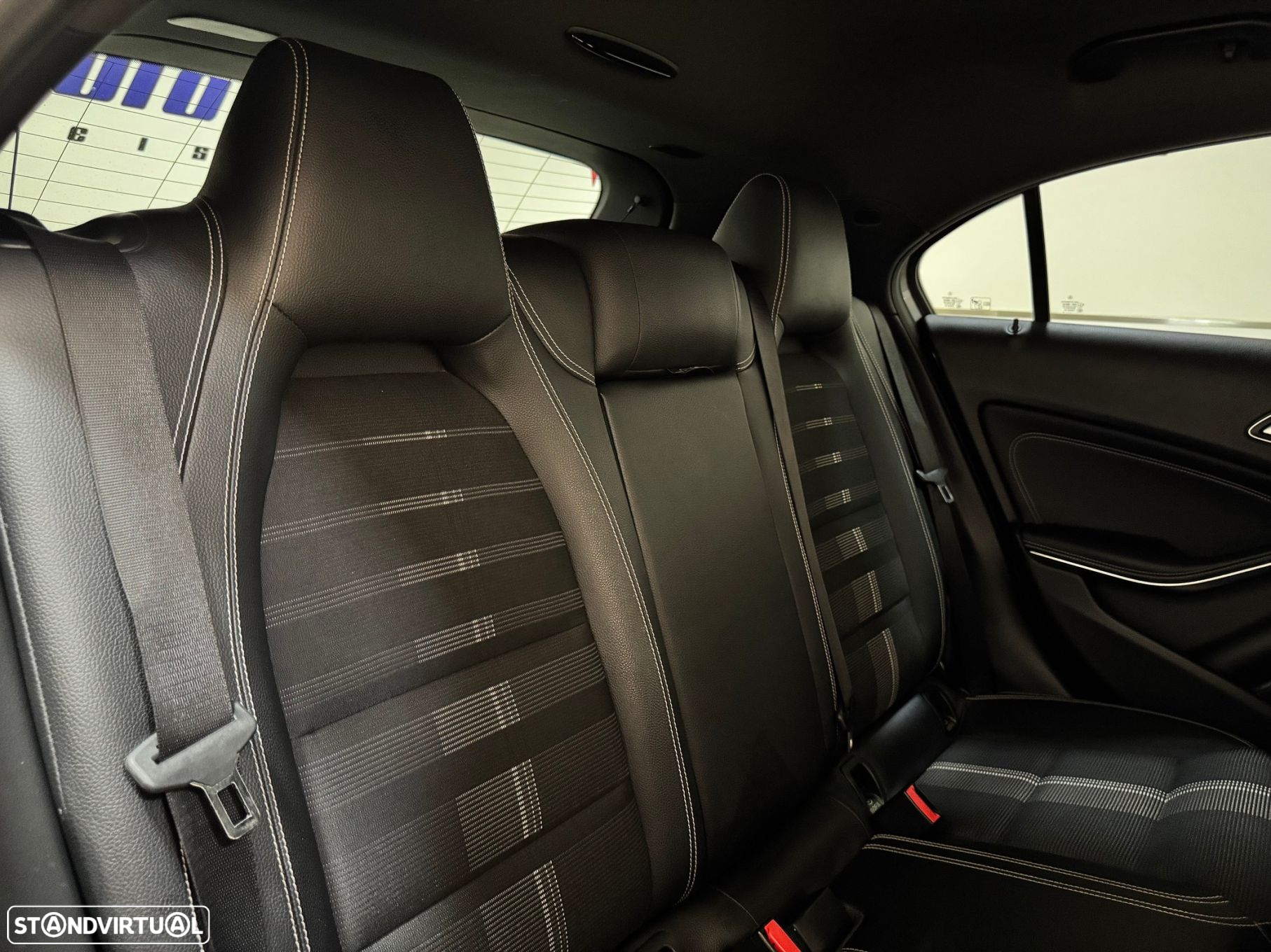 Mercedes-Benz A 180 d Urban - 52
