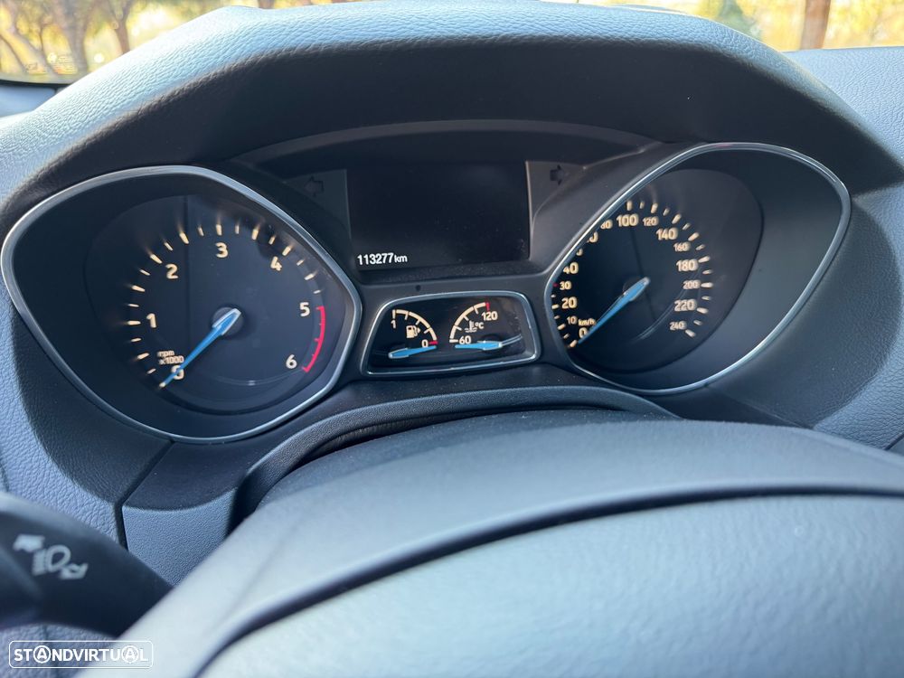 Ford Focus SW 1.5 TDCi EcoBlue ST-Line - 9