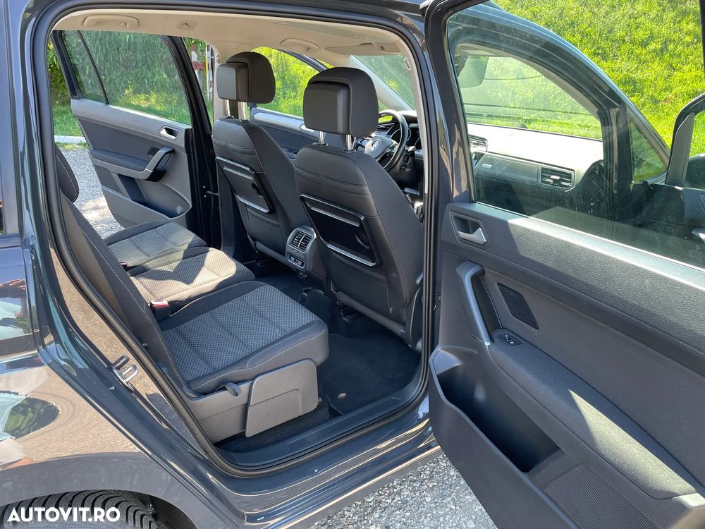 Volkswagen Touran 2.0 TDI SCR (BlueMotion Technology) DSG Comfortline - 12